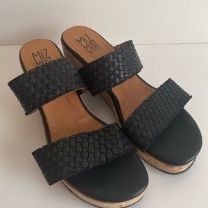 Miz Mooz Black Strappy Sandal Size 41